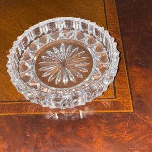 Wine bottle holder.  Elegant Lead Crystal Dish